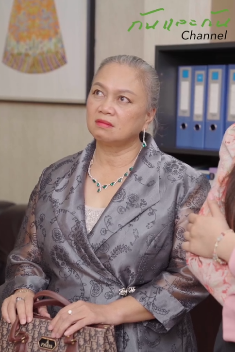 [ครบชุด] T1209012 เม ยทำงานหามล มหามค แต วแอบมาเล นก บผ หญ งคนอ เธอจ งต ดส นใจเปล ยนแปลงต วเอง