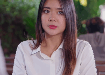 T1310143 นายหน าแอบเห นภรรยาของล กค าแอบทำอะไรก บเพ อนเขา เธอต องการเป ดโปงพวกเขา part 2