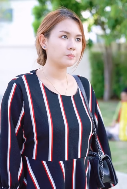 T1710113 คนขายของร มทางแล วม นย งไงหรอ กจ part 2